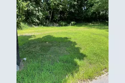 51 Rigby St, Clinton, MA 01510 - Photo 3
