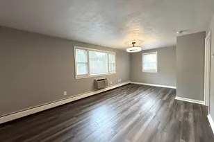 23 Burlington St, Woburn, MA 01801 - Photo 3