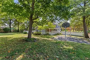 33 Hunt St, Weymouth, MA 02191 - Photo 31