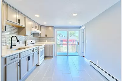 74 Parsons Street, Easthampton, MA 01027 - Photo 9