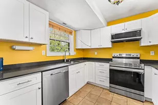 365 Aiken Ave, Lowell, MA 01850 - Photo 3