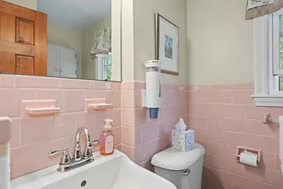 16 Laurel, Hudson, MA 01749 - Photo 9