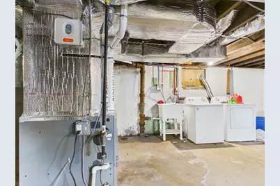 5 Barber St, Springfield, MA 01109 - Photo 41
