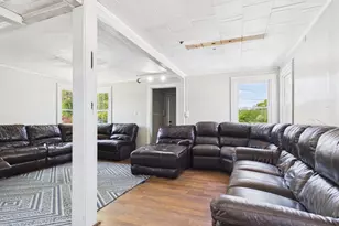 5 Barber St, Springfield, MA 01109 - Photo 17