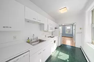 1625 Commonwealth Ave, Boston, MA 02135 - Photo 7