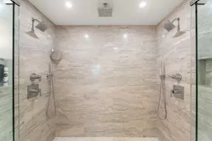 9 Belmont St, Boston, MA 02129 - Photo 15