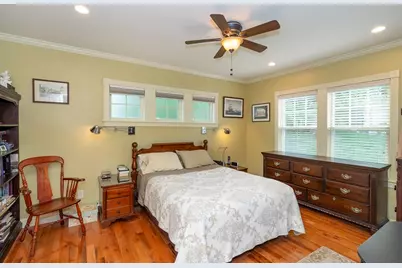 30 Orchard St, Amesbury, MA 01913 - Photo 9