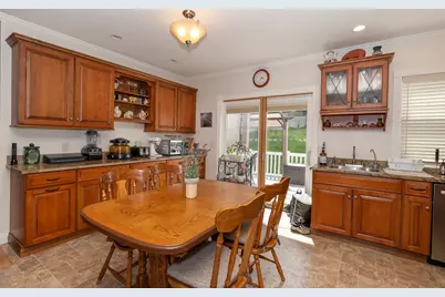 30 Orchard St, Amesbury, MA 01913 - Photo 3