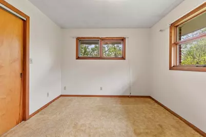 614 Parker St, Gardner, MA 01440 - Photo 21