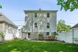 82 Needham St, Dedham, MA 02026 - Photo 23