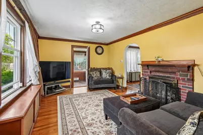 82 Needham St, Dedham, MA 02026 - Photo 5
