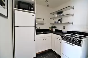32 Winchester St, Brookline, MA 02446 - Photo 5