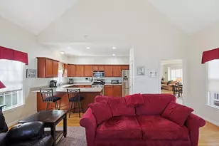 4 Daisy Ln, Raynham, MA 02767 - Photo 19