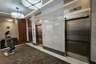 8 Whittier Pl, Boston, MA 02114 - Photo 33