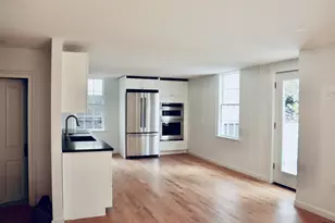 14 Lynde St, Salem, MA 01970 - Photo 11