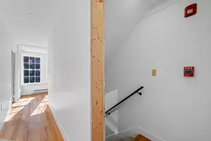 14 Lynde St, Salem, MA 01970 - Photo 5