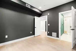 277 Border St, Boston, MA 02128 - Photo 23