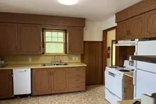 403 Old Colony Rd, Norton, MA 02766 - Photo 3