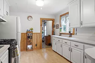 69 Greenfield St, Lawrence, MA 01843 - Photo 7