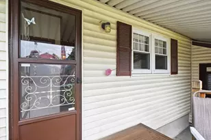 69 Greenfield St, Lawrence, MA 01843 - Photo 35