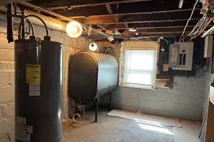 139 Tiffany St, Springfield, MA 01108 - Photo 17