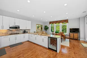 120 Seaver St, Brookline, MA 02445 - Photo 15