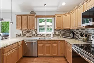 15 Primrose St, Worcester, MA 01604 - Photo 15