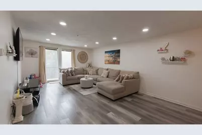 232 Canton St #206, Randolph, MA 02368 - Photo 5