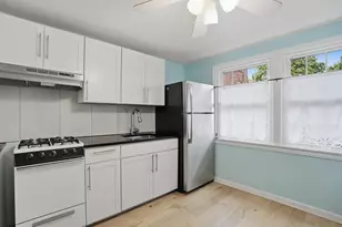 180 Tyngsboro Rd, Chelmsford, MA 01863 - Photo 11