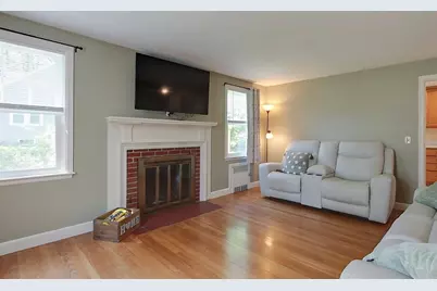 263 Highland St, Holden, MA 01520 - Photo 11