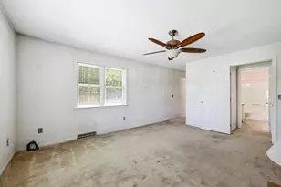 19-21 Wedgewood Cir, Springfield, MA 01129 - Photo 19