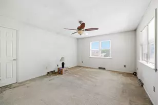 19-21 Wedgewood Cir, Springfield, MA 01129 - Photo 17
