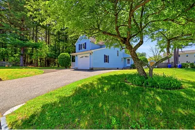 19-21 Wedgewood Cir, Springfield, MA 01129 - Photo 31