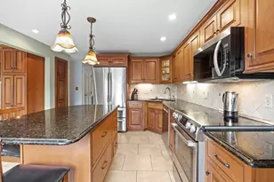 9 Hill Dale Rd, Plymouth, MA 02360 - Photo 5