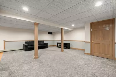 150 Sherwood, Raynham, MA 02767 - Photo 23