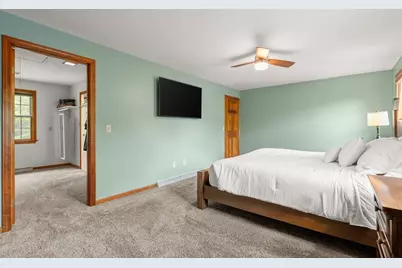 150 Sherwood, Raynham, MA 02767 - Photo 15