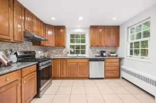 7 Haven Ln, Wayland, MA 01778 - Photo 9