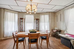 17 Wedge St, Lowell, MA 01851 - Photo 9