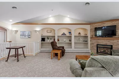 118 Willis Rd, Gardner, MA 01440 - Photo 7