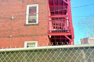 179-183 Walnut St, Holyoke, MA 01040 - Photo 5