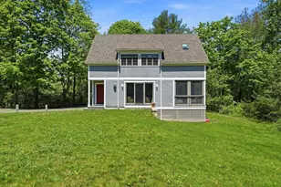 1327 Tremont St, Duxbury, MA 02332 - Photo 3