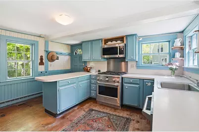 1327 Tremont St, Duxbury, MA 02332 - Photo 5