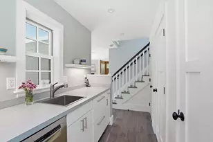 1327 Tremont St, Duxbury, MA 02332 - Photo 29