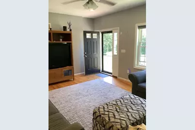 1677 Plymouth St, Bridgewater, MA 02324 - Photo 17