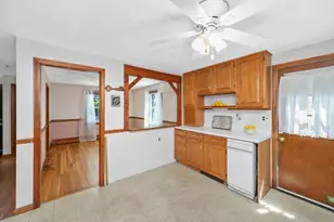 64 Hillcrest Rd, Waltham, MA 02451 - Photo 7