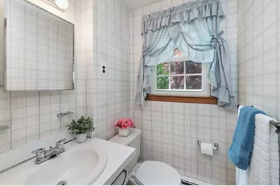 64 Hillcrest Road, Waltham, MA 02451 - Photo 15