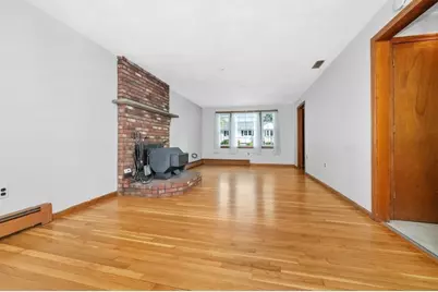 64 Hillcrest Road, Waltham, MA 02451 - Photo 5