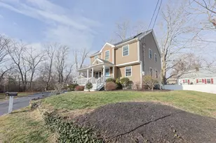 43 Marjorie St, Attleboro, MA 02703 - Photo 9