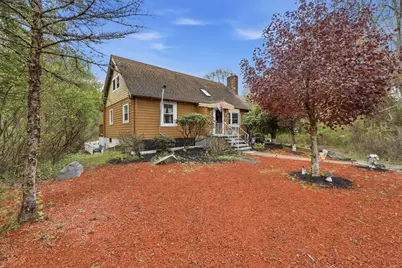 35 Chestnut Dr, Brockton, MA 02301 - Photo 1