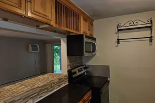 13 Powderhouse Ct, Amesbury, MA 01913 - Photo 3